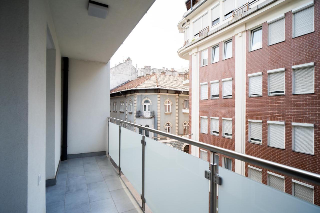 Vig Apartment - With Private Parking Budapest Exterior photo